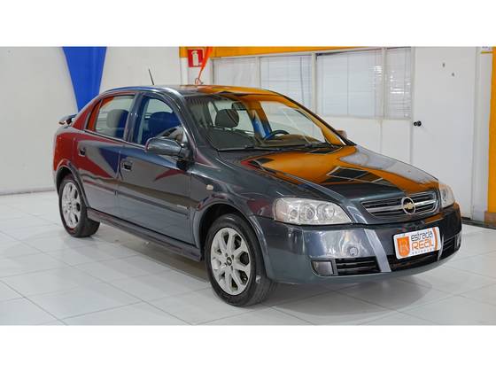 CHEVROLET ASTRA 2.0 MPFI ADVANTAGE 8V FLEX 4P MANUAL